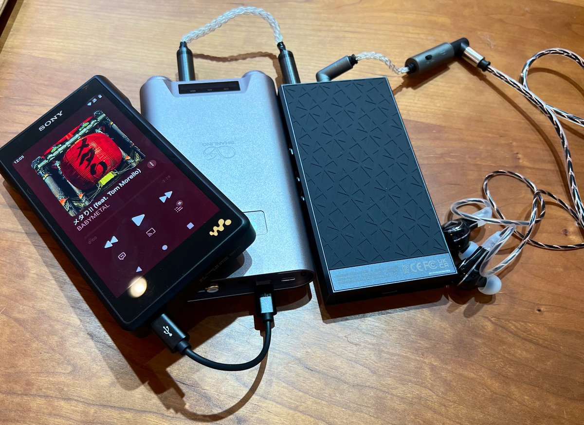 ywfAr6tgZ6gymWE's tweet photo. メタり‼️
もっともっとパワーが欲しくて笑
#DITA #perpetua #wm1am2 #astellkern #PA10 #shanling #h7 https://t.co/2rlXr2yrIG