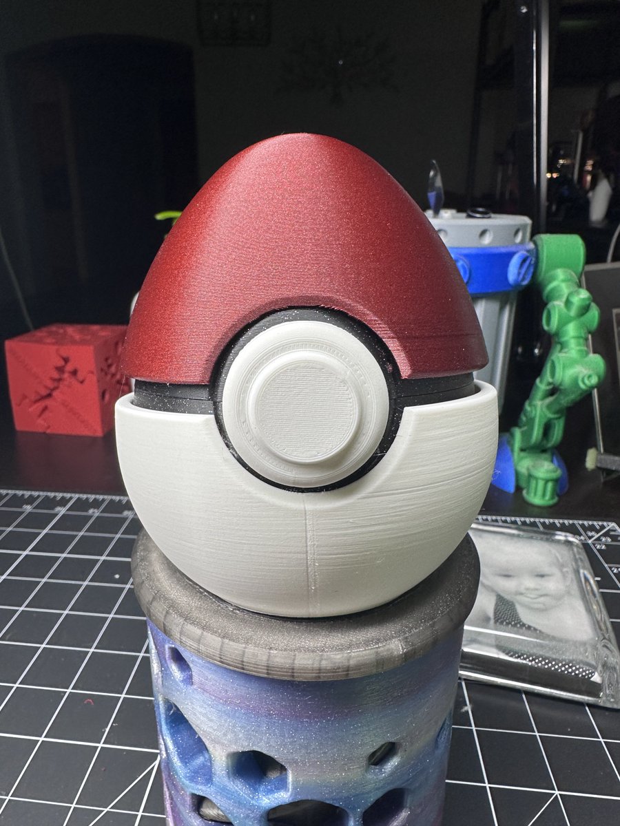 TheLightSpeedz's tweet photo. FREEEEE NOW "Unleash the #Pokemon Trainer within! 💫 Bring the enthralling world of Pokemon to life with this uniquely designed 3D #PokeEgg model available exclusively on @thangs3D. No glue, no supports, just the pure joy of #3DPrinting. Click for more! https://t.co/QYp8i2jTZM 🚀"