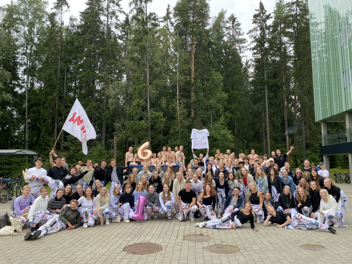 Tervetuloa uudet opiskelijat MET-tiedekuntaan! Vanhat kollegat odottavat teitä 😁😍⁦@TampereUniMET⁩ ⁦@TampereUni⁩