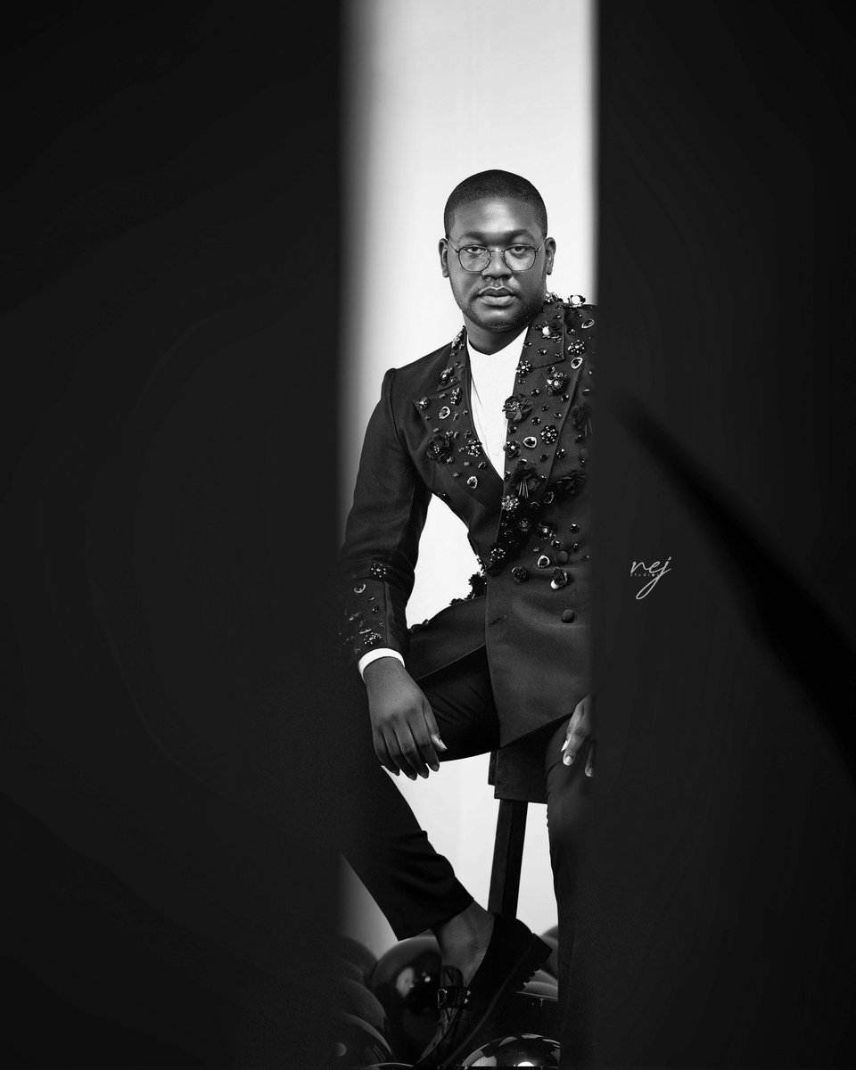 devNEJ's tweet photo. Starting this week with frames of and shades of Pepple Roberts!
This was fun to shoot.
#NEJstudios #phphotographer #jerrygiftnnah #worldphotographyweek worldph https://t.co/3PmIs8WKSL