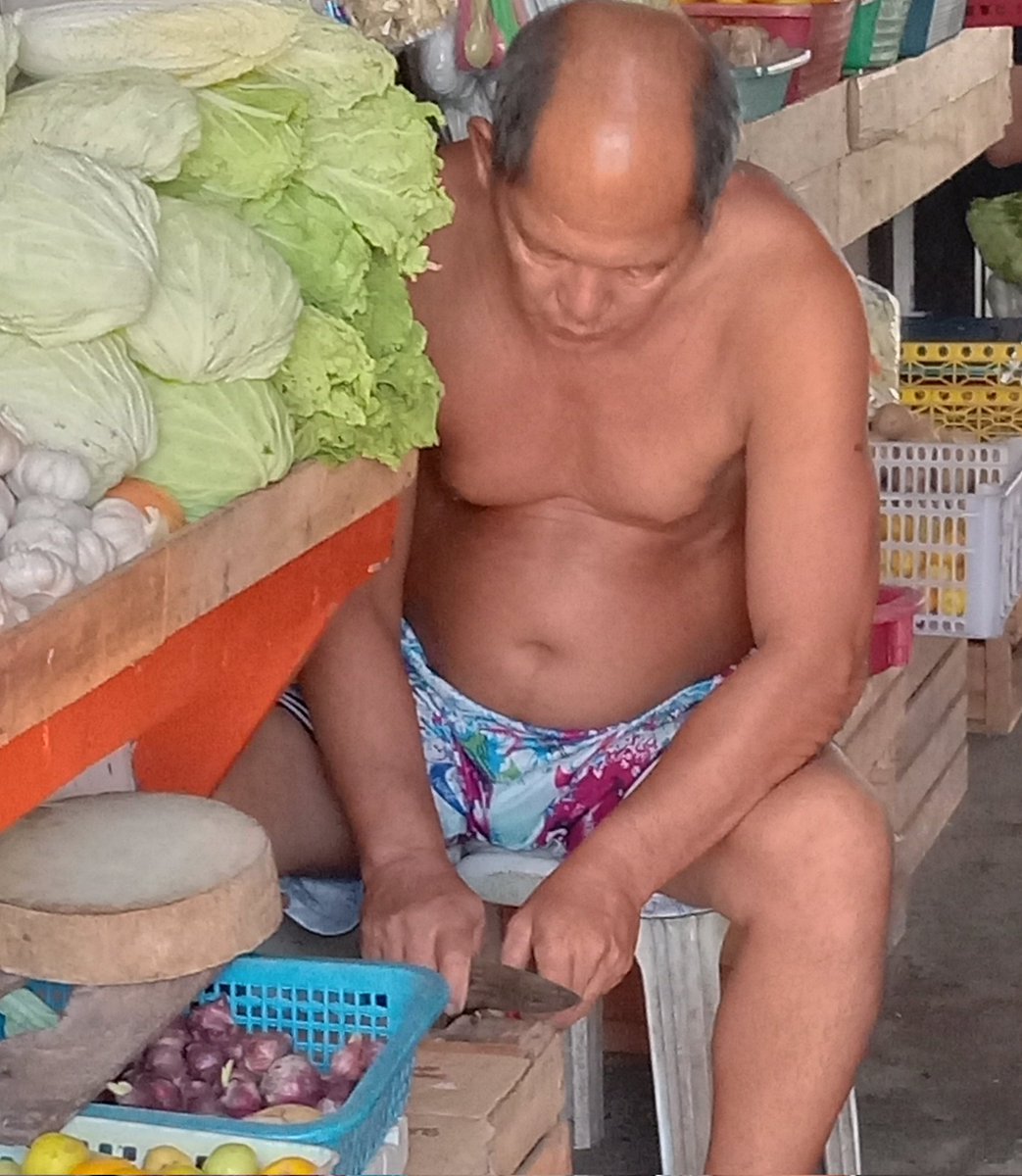Kuyadan95145411's tweet photo. Apakasarap naman talaga ni daddy game pa naman ito https://t.co/hL2JhyBGNC