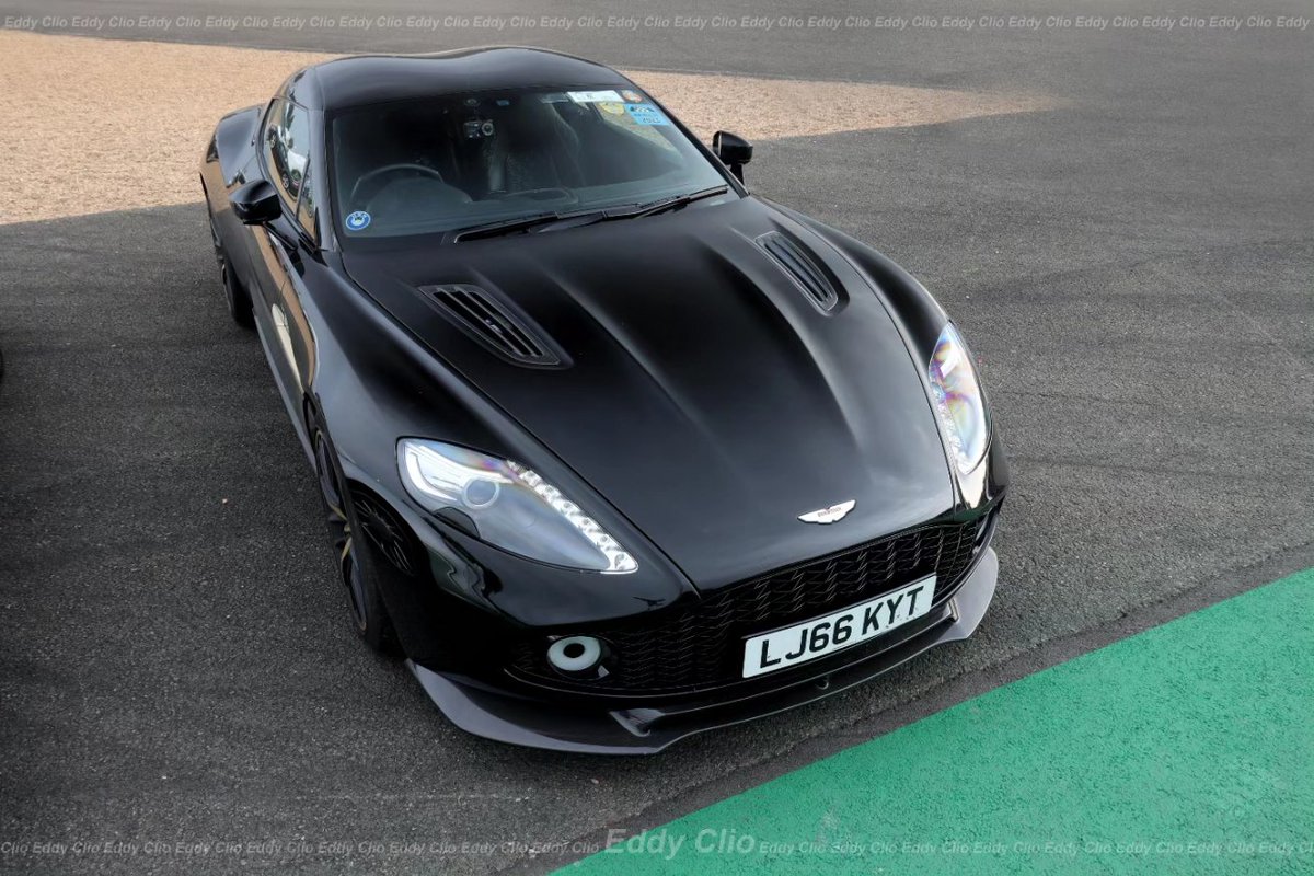 EddyClio's tweet photo. ASTON MARTIN VANQUISH ZAGATO

#astonmartinvanquishzagato #car #supercar #rare #legend #classic #art #iconic #hypercar #voiture #carporn #perfect #amazing #fool #awesome #nicepicture #race
#racecar #photo #photooftheday #art #astonmartin #vansuish #zagato #lemansclassic https://t.co/BgKO6Srbh6