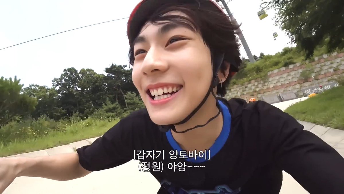 jaywonkiiiee's tweet photo. The way he smile, he's so cuteee #jungwon https://t.co/BTMACsRiKw