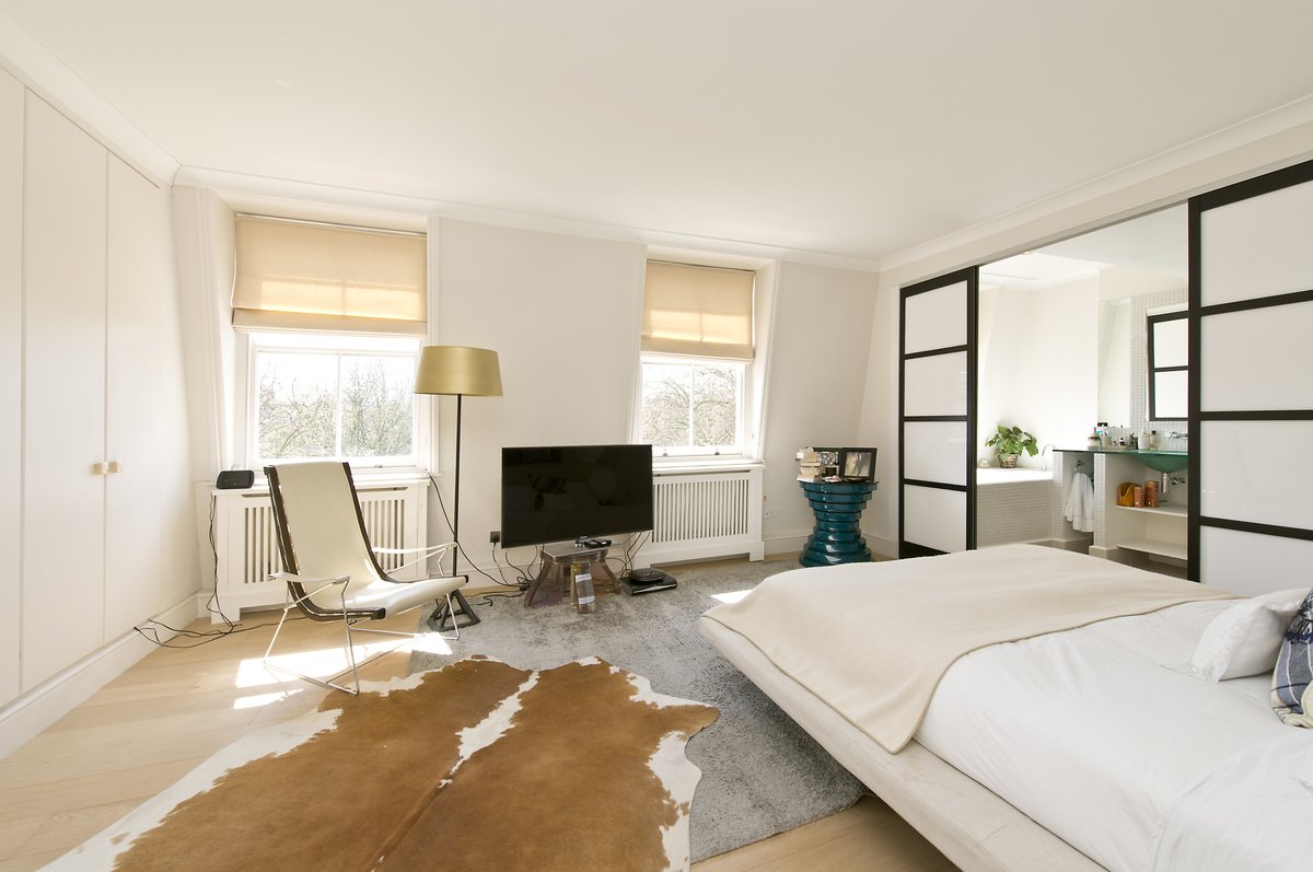 AylesfordInt tweet media