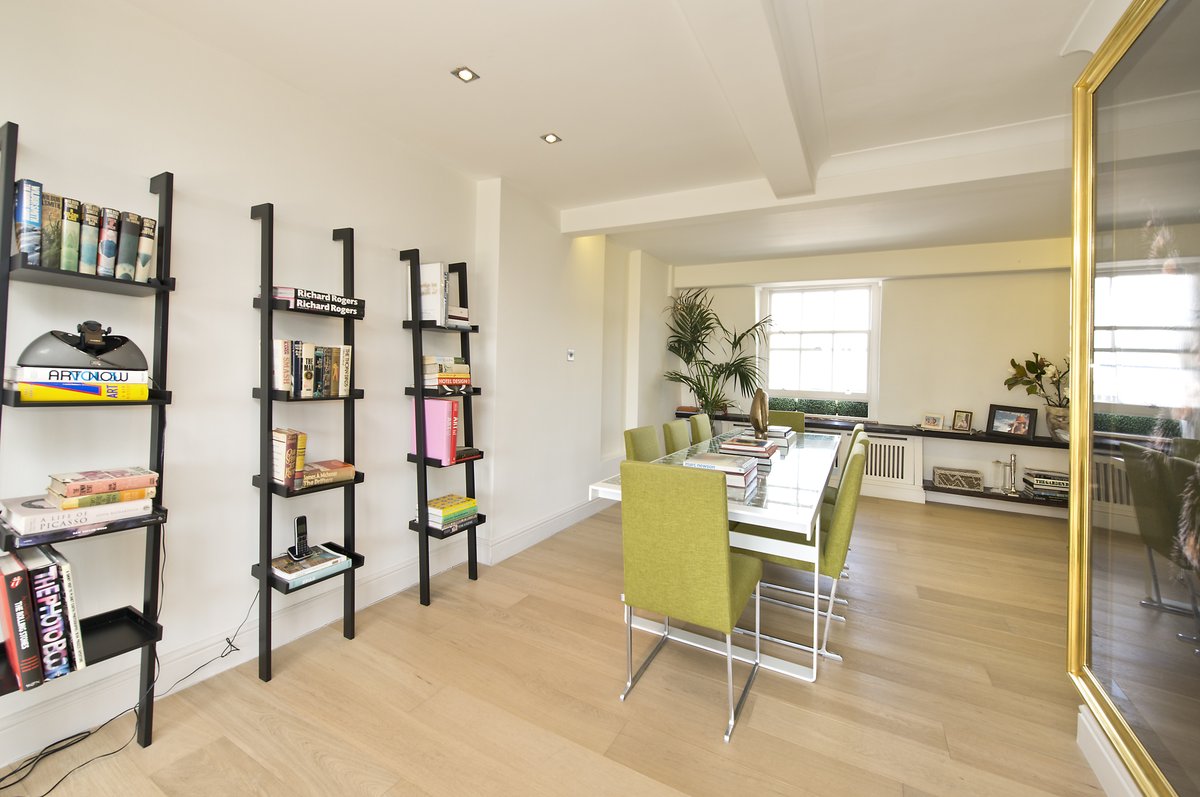 AylesfordInt tweet media