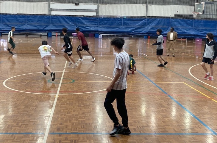 Our indoor soccer program is highly popular with our Youth clients, as it promotes social and physical wellbeing and brings multicultural youth together in a fun way.

If you're interested please contact us on (02) 9621 6633

#youth #soccer