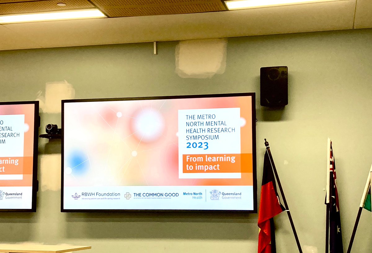 fairysatellite's tweet image. Loved joining colleagues @dr_am_young, Anja &amp;amp; Imani on a panel for #LivedExperience co-production &amp;amp; #CoDesign in #MentalHealth #research at the Metro North MH Research Symposium today. Great questions &amp;amp; discussion!
Also honoured to be asked to judge the research choice awards 😊