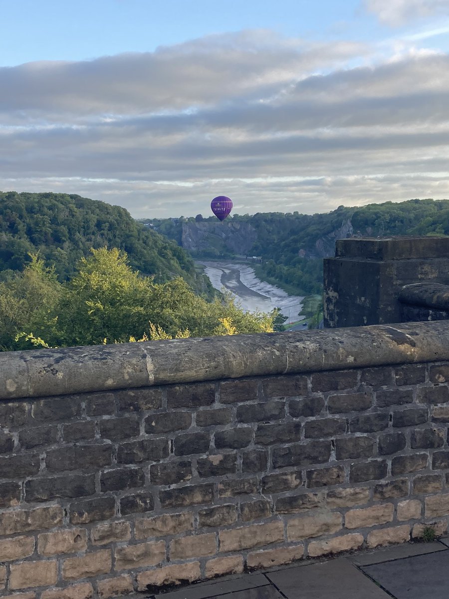 redravery's tweet photo. @mjballooning https://t.co/Kv3mIrVg27