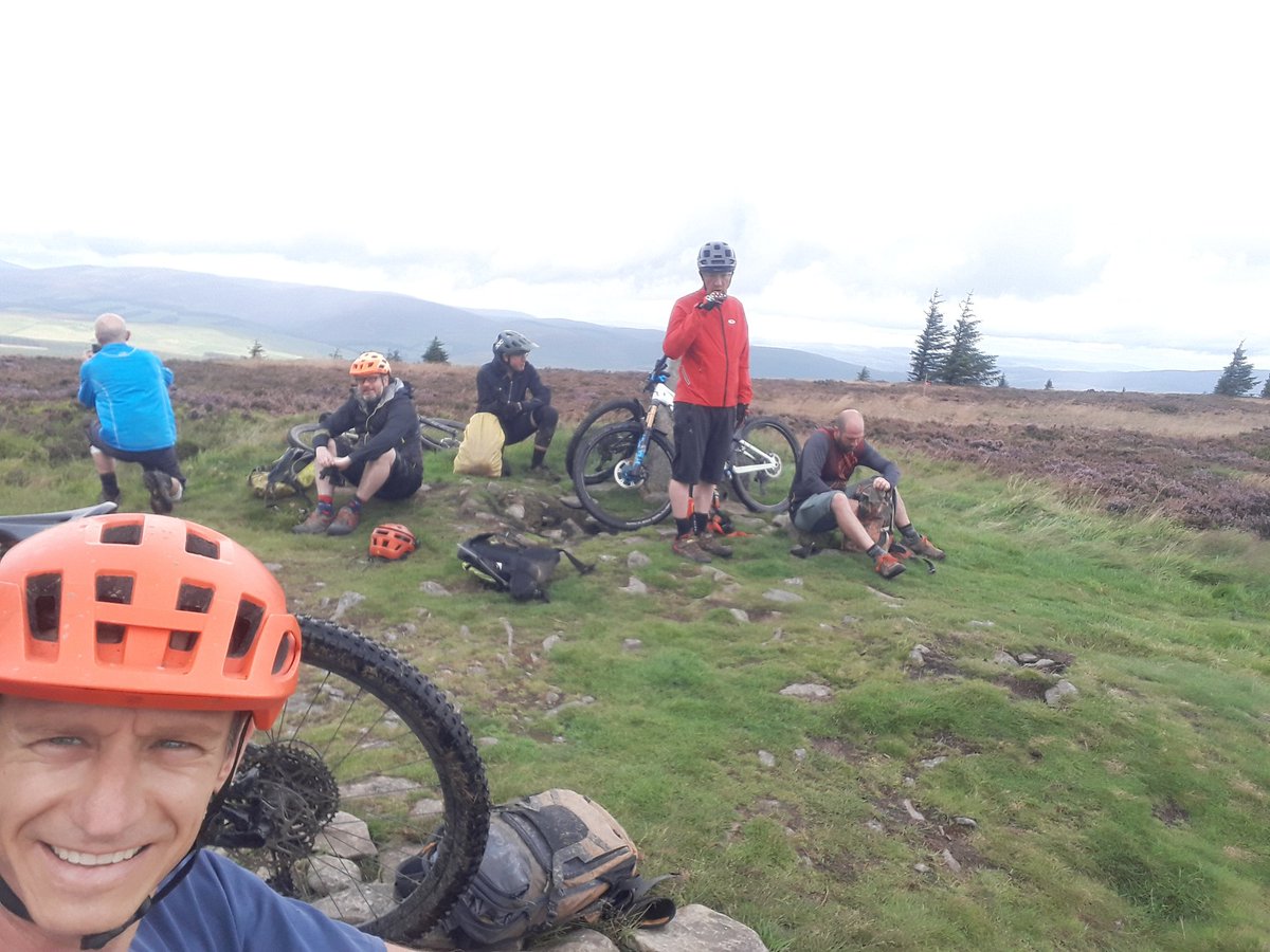 stuart_strange's tweet photo. @DansRides @Absolutemtb1 @adameaa24 Great ride it is indeed. I was up there yesterday. Angry sheep was very good. https://t.co/7RN0LAm6OA