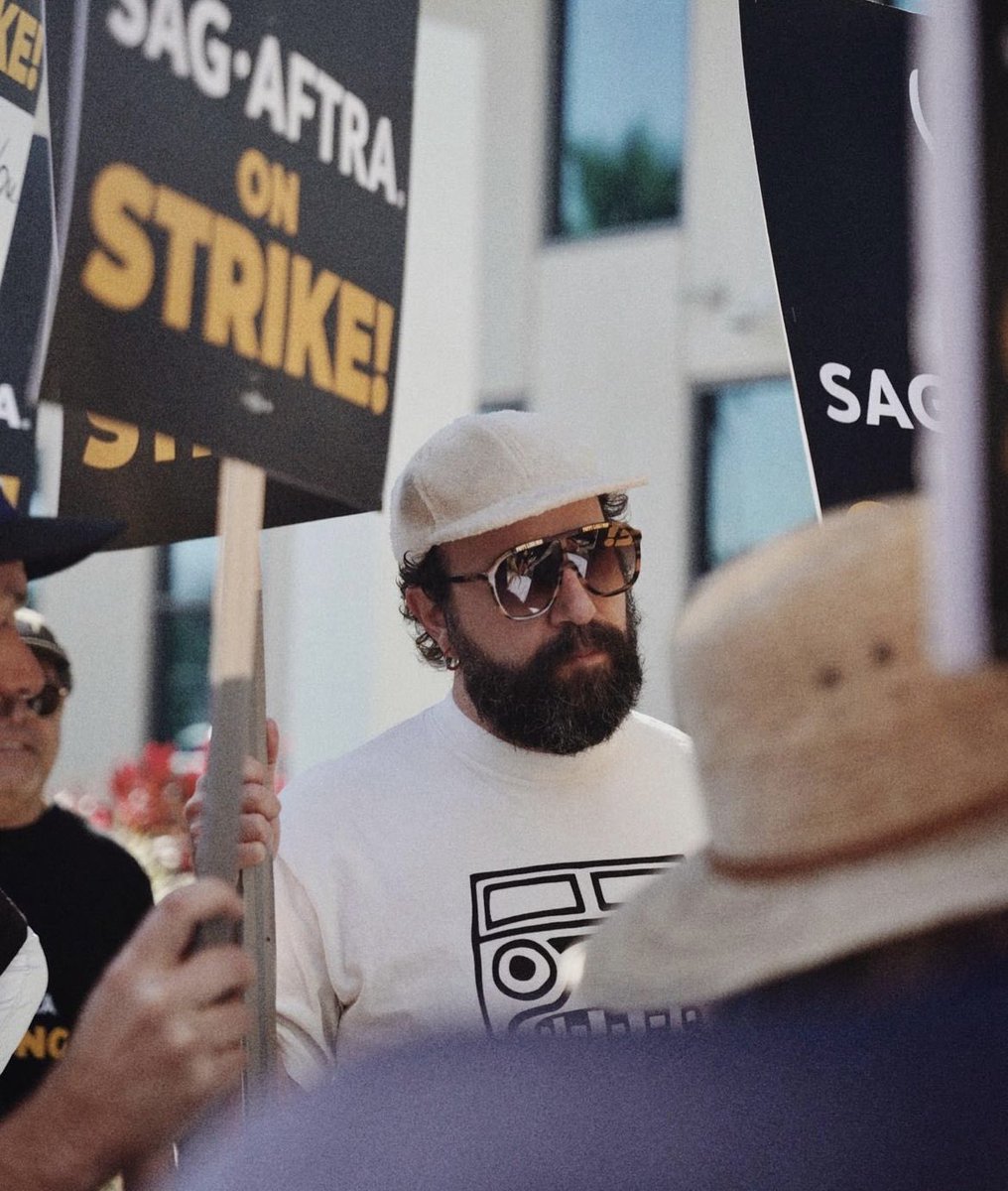 STUltim8Fan4rum's tweet photo. @ftloscifi @almirondesign this is one of your posters mate. Uncredited.

FtLoSF - it’s not coming out till 2025 now at least because of the #SAGAFTRA writers strikes. 

Here are @DavidKHarbour, @FinnSkata, @brettgelman and @MrRandyHavens showing their support. https://t.co/QQWN3ehoM9