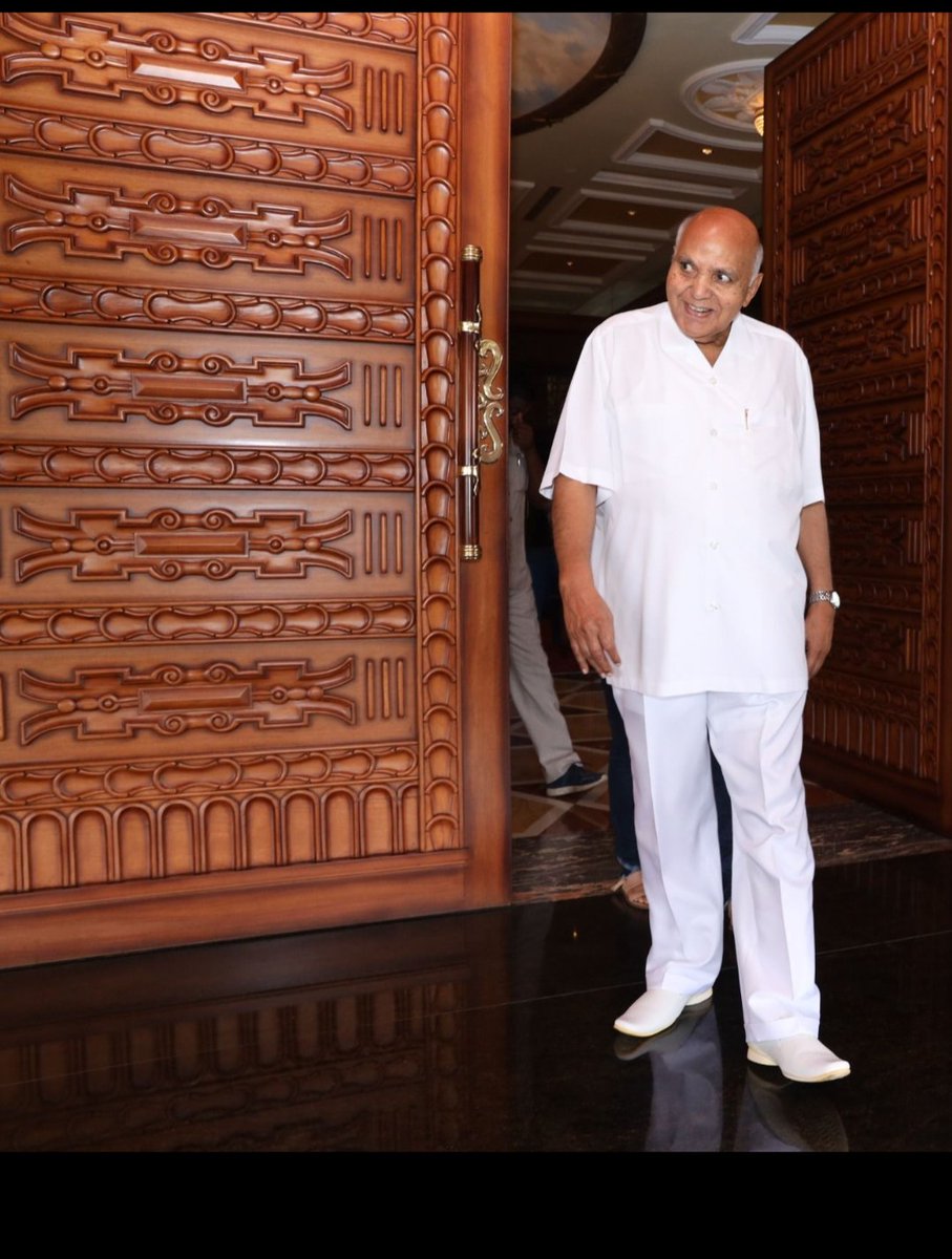 bvvs999's tweet photo. #TeluguPeopleWithRamojiRao https://t.co/n5ZxlAes5N