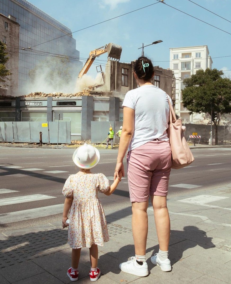 pravac_hamburg's tweet image. 6 april 1941/2023 21 avgust
#Vučić, #Šapić #DekiStanković