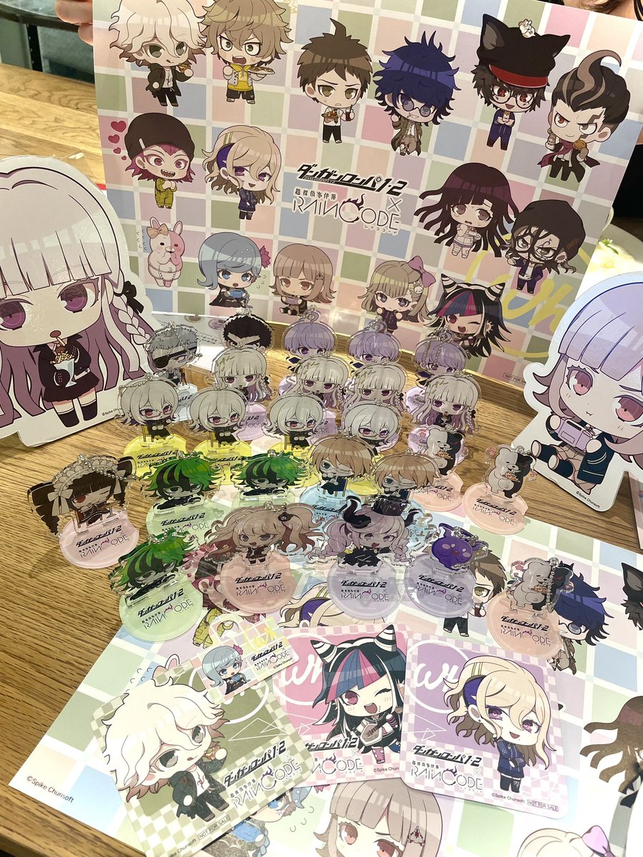 ダンガンロンパとレインコードの
コラボカフェきた！！可愛すぎる……

アクスタ25連してやっと
死に神ちゃん出ました……🥹🤍

みんな本当に可愛い
ぜひ皆やってくれ 最高のゲームです https://t.co/IGfsjIwMlY