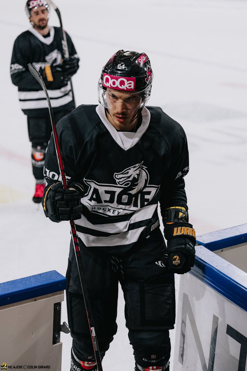 𝐏𝐫𝐨𝐠𝐫𝐚𝐦𝐦𝐞 𝐝𝐞 𝐥𝐚 𝐬𝐞𝐦𝐚𝐢𝐧𝐞 📝

Mardi 🏠🆚 <a href="/EHCBasel/">EHC Basel</a> ⚪️⚫️

Vendredi 🏠🆚 <a href="/DragonsdeRouen/">Dragons de Rouen</a> 🐲

#allezajoie 💛🖤