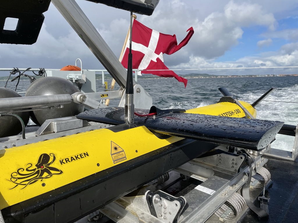 KrakenRobotics's tweet photo. Visit Kraken Robotics (booth #13) at the DALO Industry Days event on 23-24 August 2023 at the Ballerup Super Arena, Denmark. Meet with Peter Kirkegaard, Manager &amp; SME Seabed Warfare, to find out about Kraken’s Synthetic Aperture Sonar (SAS) technology.

#KrakenRobotics #DALO2023 https://t.co/8Wgsnskzam