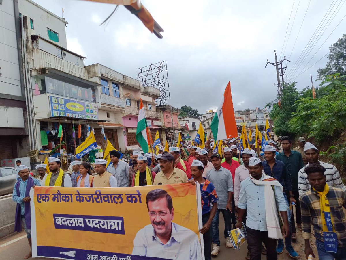 SandeepPathak04's tweet photo. छत्तीसगढ़ की जनता ने इस बार सत्ता में बदलाव करने और काम की राजनीति को एक मौका देने का , @ArvindKejriwal जी को एक मौका देने का संकल्प कर लिया है ।

@AamAadmiParty https://t.co/g63OI5QG12