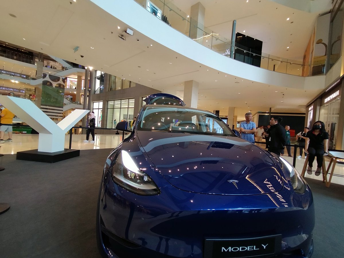 mykatsu7's tweet image. おかえりTesla

またエントランスに戻ってきた❗

#ブキビンタン散策
#PavilionKL