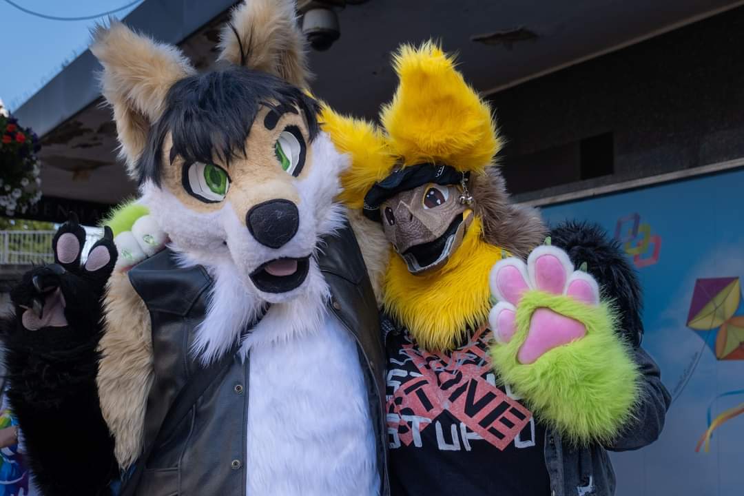 Still some amazing pictures coming from Swindon pride 😊 can't believe it was nearly 2weeks ago 🥺

<a href="/Swindonwiltspri/">Swindon & Wiltshire Pride</a>