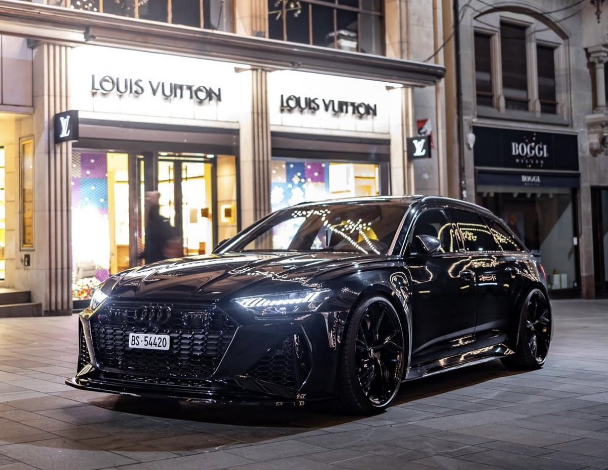 carpxrnpicx's tweet photo. Audi RS6 https://t.co/KoVRrUFK4J