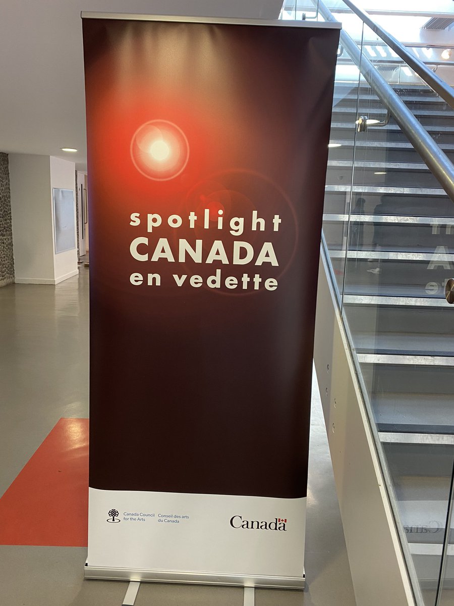 SmithAndrewR's tweet photo. #canada getting ready at #TheFringe
#SpotlightCanada focus on Canadian performing artists
#PitchSession
#LastMinuteDetails before we kick off
@edfringe 
@CanadianUK https://t.co/jGUFqLzUMC
