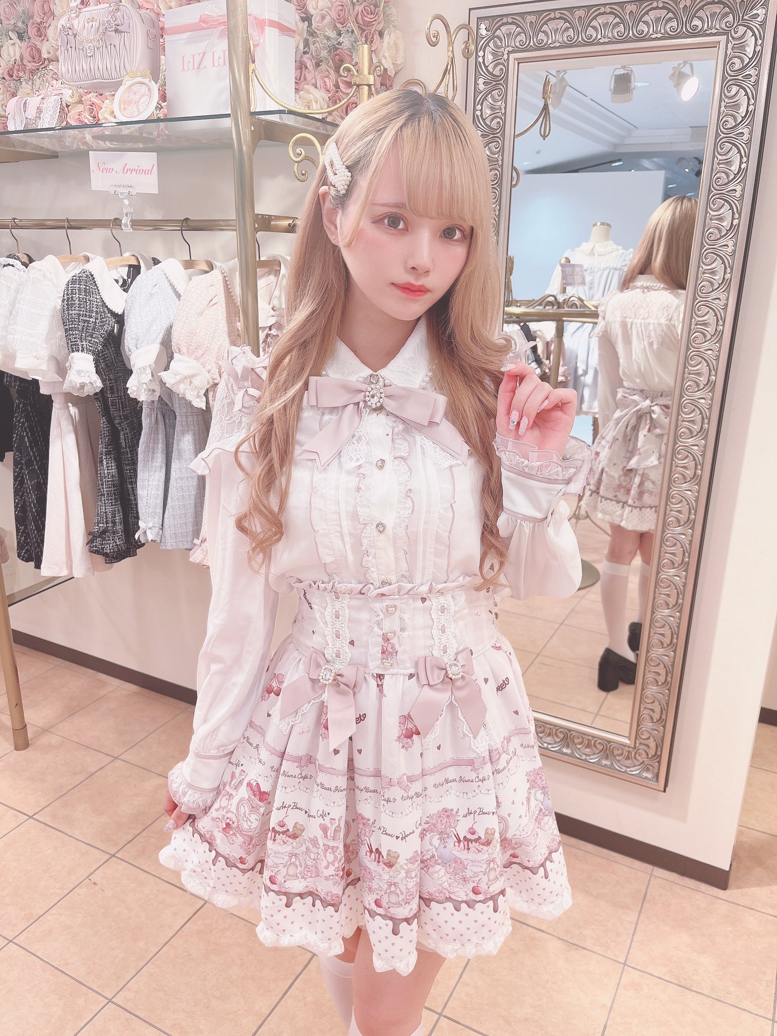 LIZ LISA on X: LIZ LISA on X: