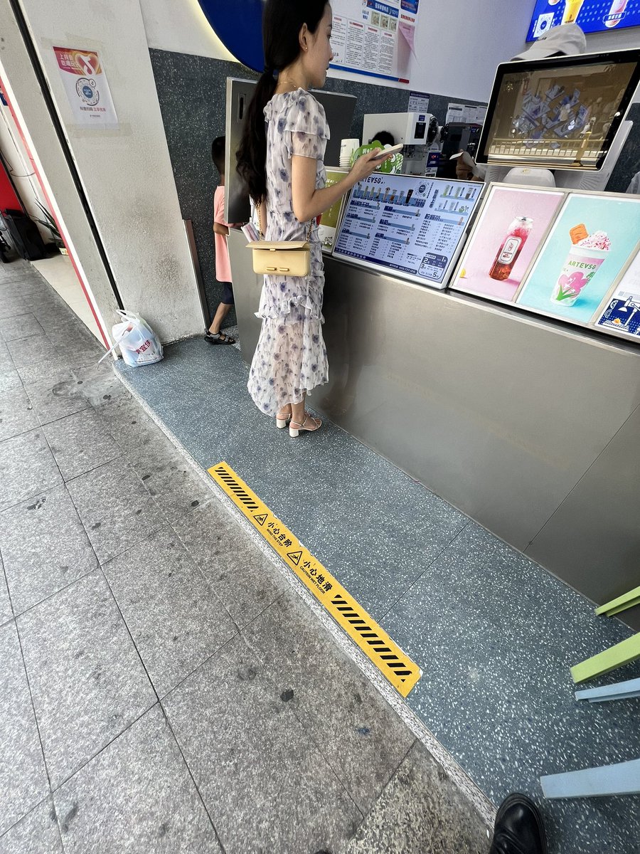 关于跳跳 tweet media