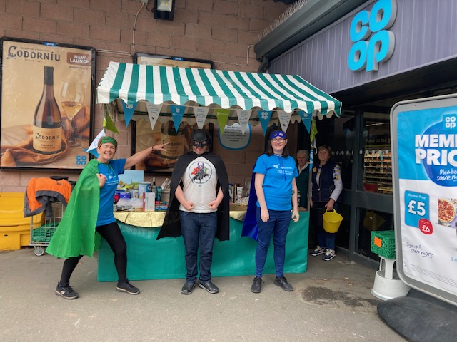 Crieff Co-op Super hero's🦸‍♂️🦹‍♀️had a successful fundraising week for their partner charity Barnardo's.
A HUGE thank you to all of our customers and the Super helpers from the community, for their support😀