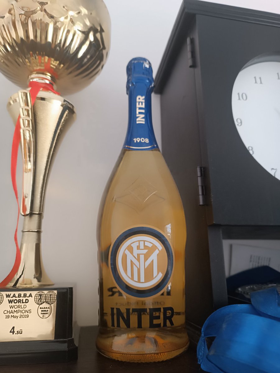 Bepy1908's tweet photo. Leggo di PAVARD vicino e CORREA che potrebbe uscire.... 
Metterei in freezer.... 🤷🏾‍♂️ https://t.co/wbs3ZH9Q3Y