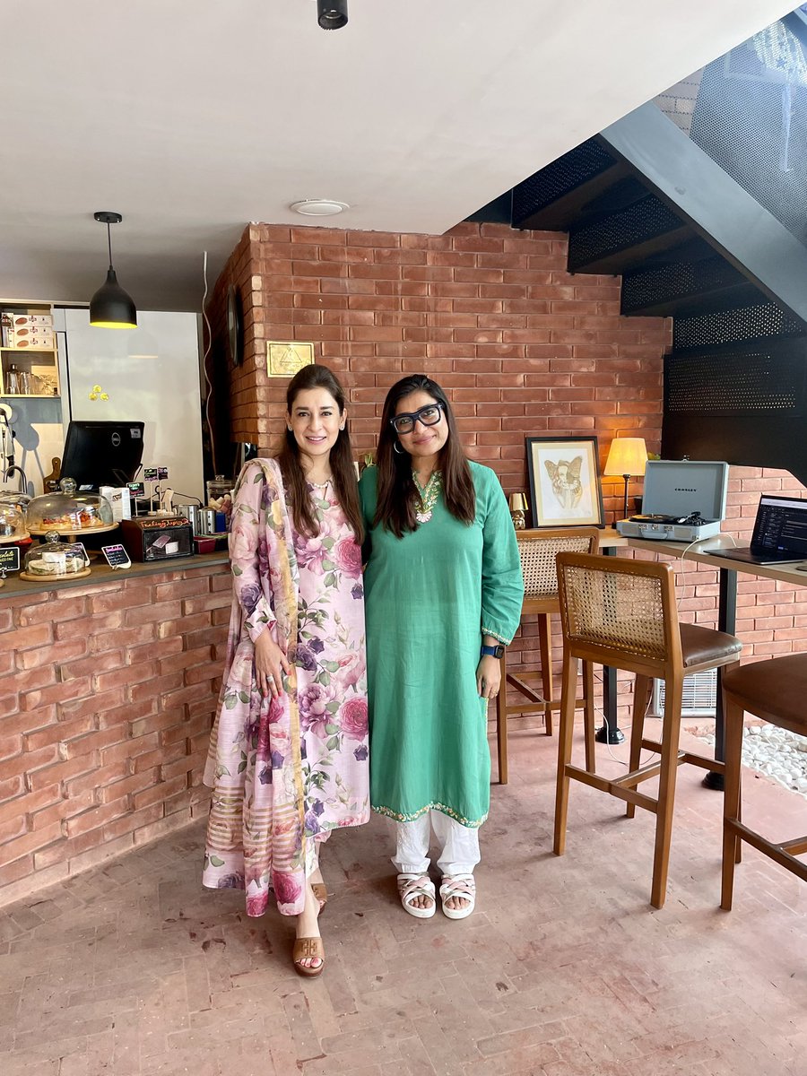 AyeshaRaza13's tweet photo. Always a pleasure meeting @nighatdad, one of the most committed professionals I am lucky to call my friend 

Today’s meeting was to discuss online abuse, digital safety and ways to protect our children from cyber bullying and online sexual abuse 

@NCRC_Pakistan #childrights https://t.co/k5GZ745fj1