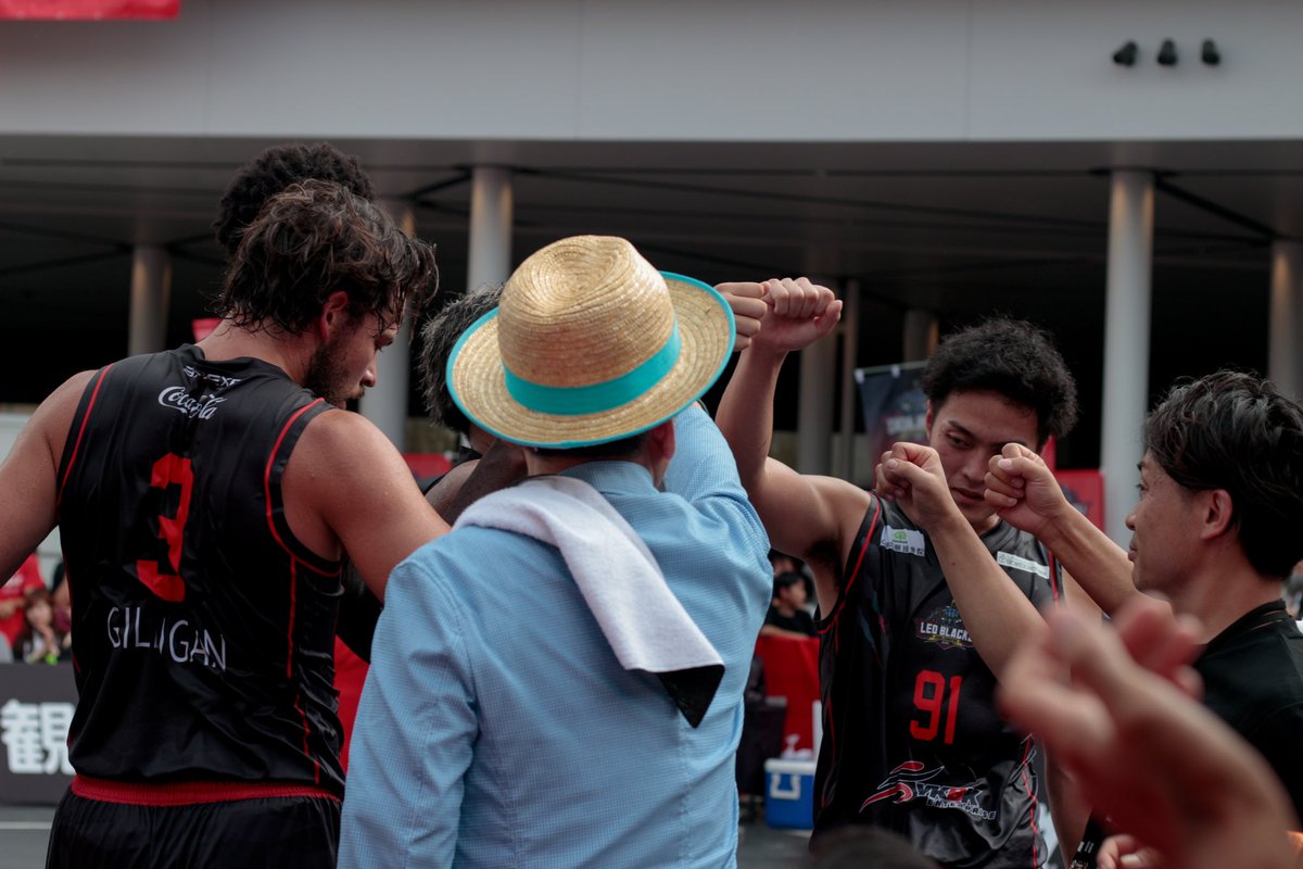 昨日のホーム戦、たくさんの応援ありがとうございました🦁✨
まだアンケートにご回答されていない方はぜひよろしくお願いします！

docs.google.com/forms/d/e/1FAI…

抽選で20名の方に選手のサイン入りオリジナルTシャツプレゼント👕🎁✨