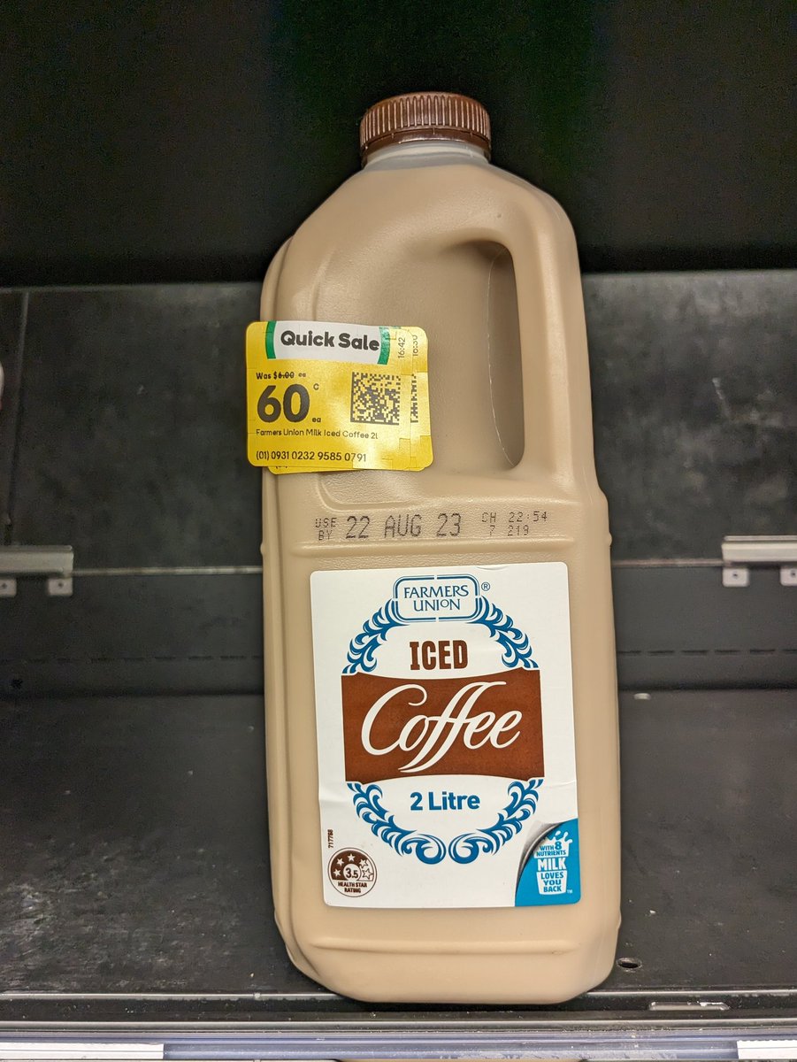 arsedustigr's tweet image. boy dinner