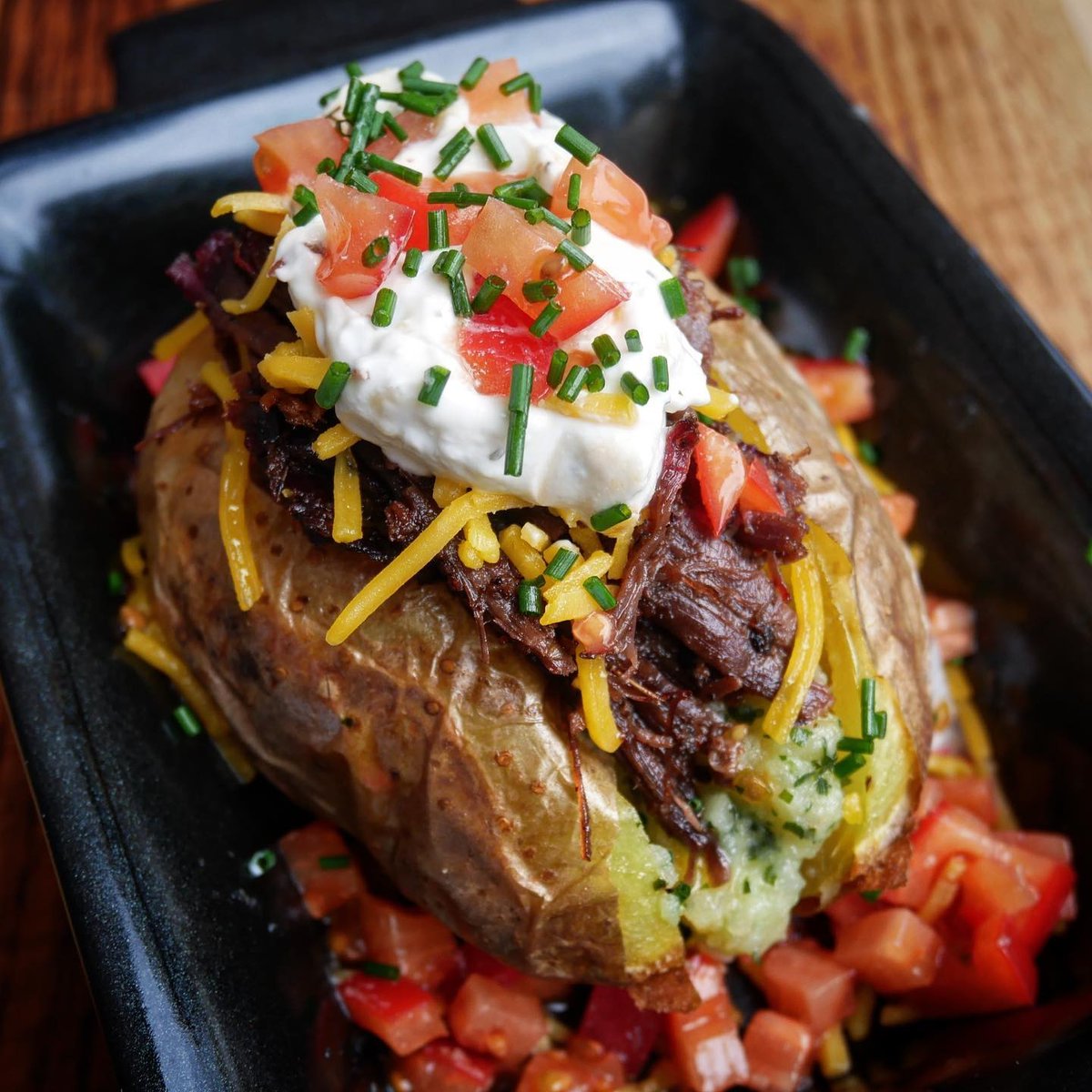 BBQlads's tweet image. And one for the vegetarians! Kinda… 😋
🥔
🥔
📷 @glutzifer Pulled Beef Potato
Es ist immer gut was Gepulltes auf Lager zu haben. Und so ein Kartöffelchen geht immer!
🥔
🥔
#pulledbeef #barbecue #bbq #soulfood #potato