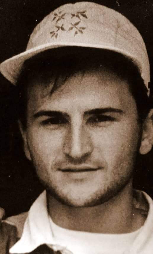 PF_Benedetti's tweet photo. Mimoria viva pà Christophe Garelli, patriottu corsu, sputicu è di valori, tombu 25 anni fà in Lucciana. 

Hè sempri à fianc'à noi in u cumbattu pà a libartà di a Corsica Nazioni.

"Luttà oghje per vince dumane". https://t.co/yhQsSvwXgf