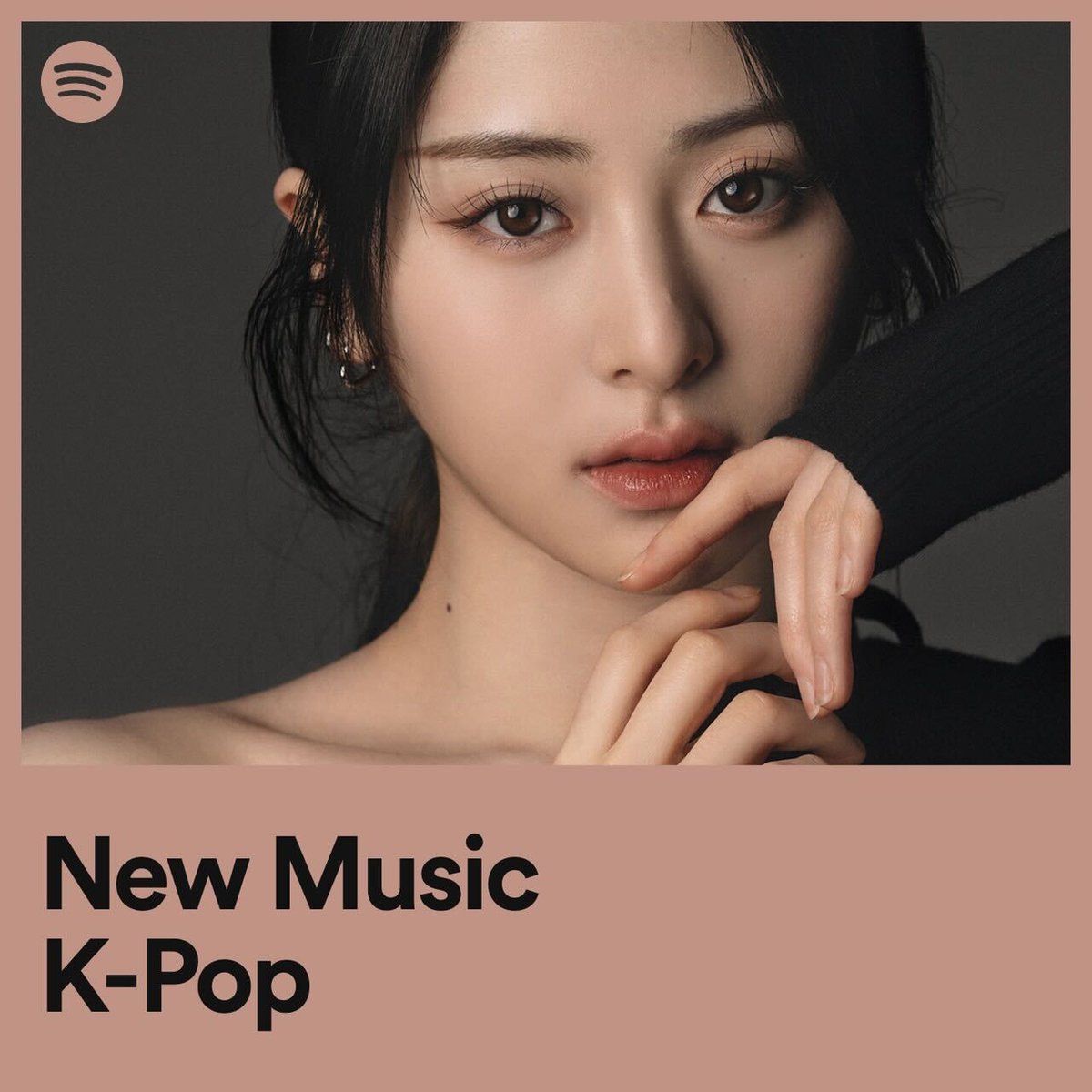 HUH YUNJIN's 'blessing in disguise' is available on <a href="/Spotify/">Spotify</a>'s New Music K-Pop.

📍 open.spotify.com/playlist/37i9d…

#LE_SSERAFIM #르세라핌
#HUHYUNJIN #허윤진
