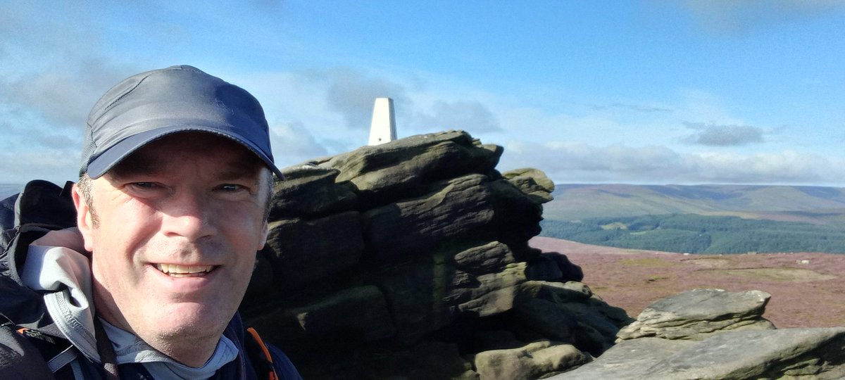 Steve72Outdoors's tweet photo. Looking stunning this morning #PeakDistrict @peakdistrict @beavo77 #getoutthere #getoutside #BackTor https://t.co/tkG4JCeiWK
