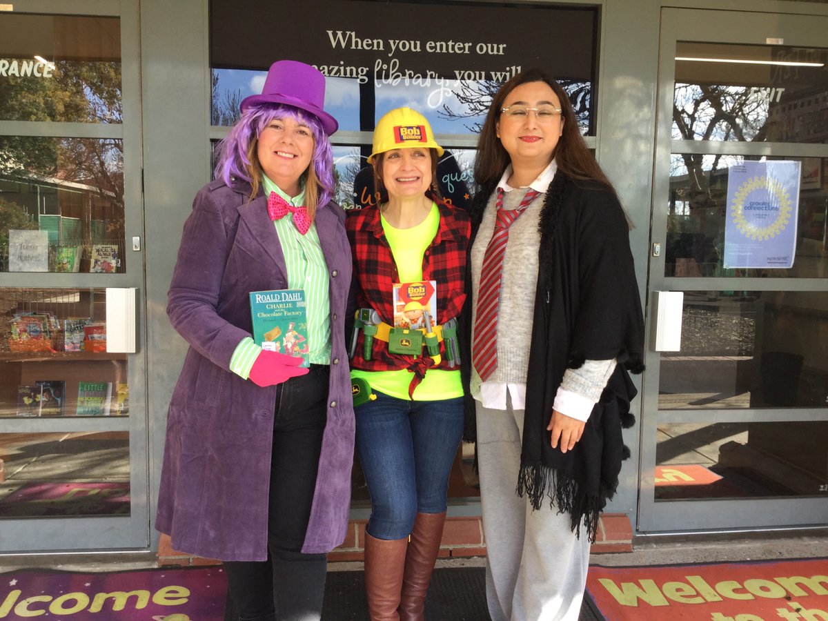 MonmiaPS's tweet photo. Happiness is dressing up for book week! 🍫 😂 #monmiaps #bookweek https://t.co/cK2KVAOdAC