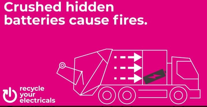 Never chuck loose batteries in your rubbish. Even small batteries could cause fires when crushed. Always recycle batteries separately using a battery recycling service @recycleelectric @NewhamLondon
