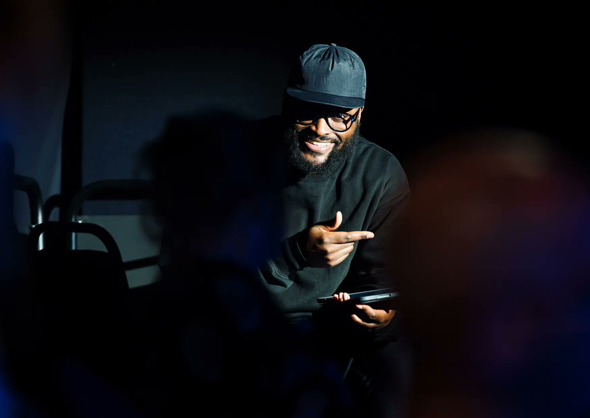 Eclipse Theatre (@eclipsetcl) on Twitter photo PILOT @summerhallery
Until Sun 27th Aug | 1.20pm
buff.ly/3P5OdjD
What was the last story you told yourself... about yourself?
This new work from <a href="/lekanlawal_/">Lekan Lawal</a>, Artistic Director of <a href="/eclipsetcl/">Eclipse Theatre</a> examines what might be gained if we learn to just let go...
#EdFringe2023 PILOT @summerhallery
Until Sun 27th Aug | 1.20pm
buff.ly/3P5OdjD
What was the last story you told yourself... about yourself?
This new work from <a href="/lekanlawal_/">Lekan Lawal</a>, Artistic Director of <a href="/eclipsetcl/">Eclipse Theatre</a> examines what might be gained if we learn to just let go...
#EdFringe2023
