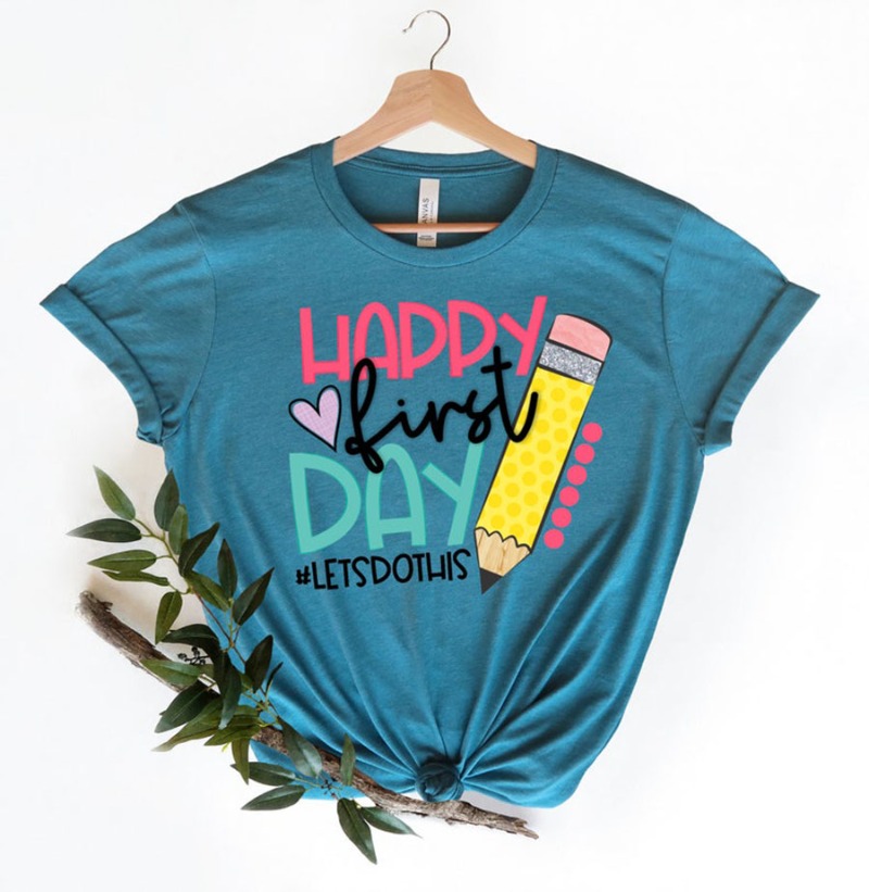 cherrycatshop's tweet photo. Happy First Day 🏫
#letsdothis #backtoschool #shirt

Buy Now 👇