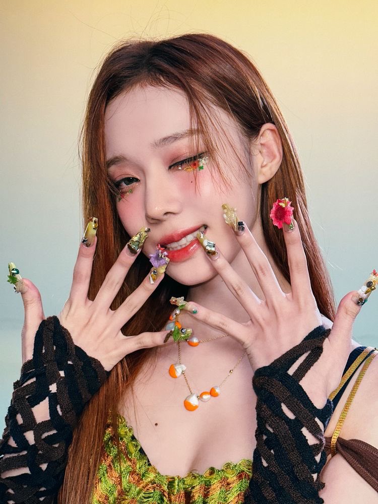 hourlykwinter's tweet image. aespicyclub pinterest update