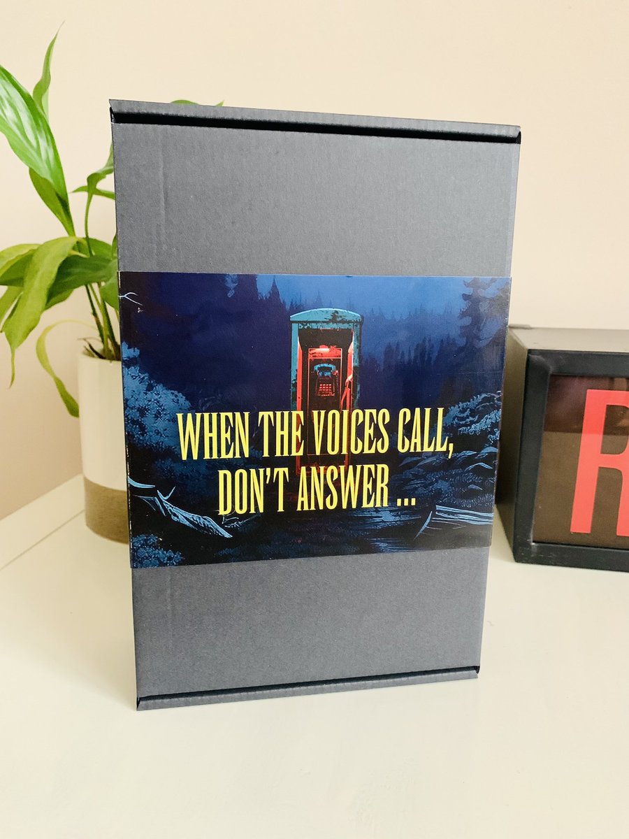 IndiesAbout's tweet photo. 🚨GIVEAWAY🚨

I have 5 special box proofs of The Night House by Jo Nesbo up for grabs! How good does this look?!

When the voices call don’t answer… ☎️

Like &amp; Follow to enter (UK only, closes at midnight 25th August) 🐧📚. https://t.co/qF5F2cOB9Z