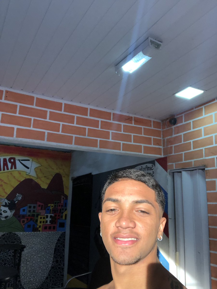 phzinn_'s tweet photo. 🪨 https://t.co/axmjkxoO9X