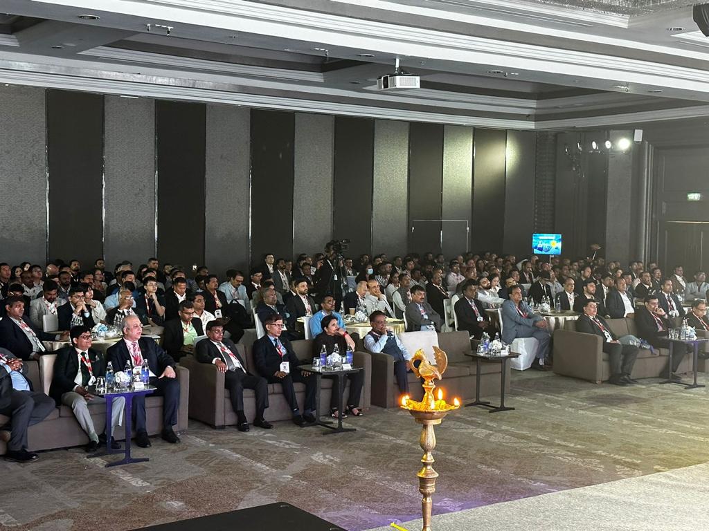 India in Thailand tweet media