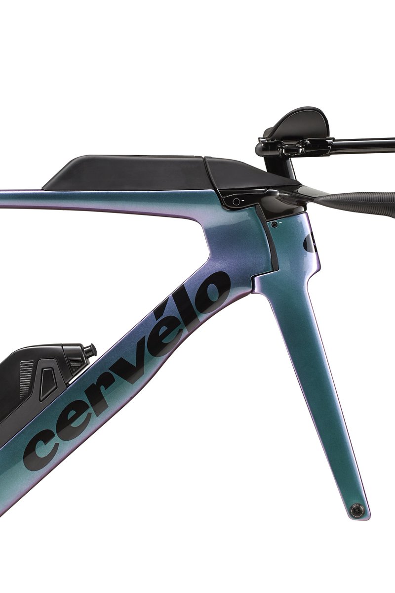 Tri_GERONIMO's tweet photo. 【Cervelo P5 &amp; P New Color】
トライアスロンのスーパースタンダードの2モデルだ。サーヴェロはKONAでもダントツの使用率、エリートに支持されるのがP5、105モデルなども設定し、幅広く使用されているのがP-SERIESとなる。その人気モデルにニューカラーが追加となっている。
https://t.co/2WerkamvfC https://t.co/yvzn70jhx1