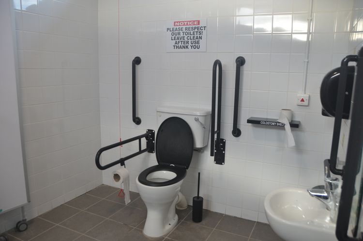 welovedonegal's tweet photo. @GregHughes2 @highlandradio
The facilities for adults needing them at #Narin are unequaled in #Donegal & include adult changing table,
#colostmy shelf, beach wheelchair, etc. And beautifuly clean too. Also a defibulator on outside wall.
#Disability #wheelechairs #Ireland https://t.co/IZwJe54jWB