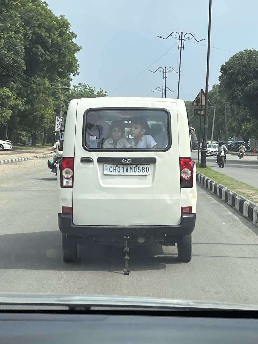 RK_MTB's tweet photo. @trafficchd @ssputchandigarh This is risky for school children! Fix them or rules https://t.co/RiUqCM659y
