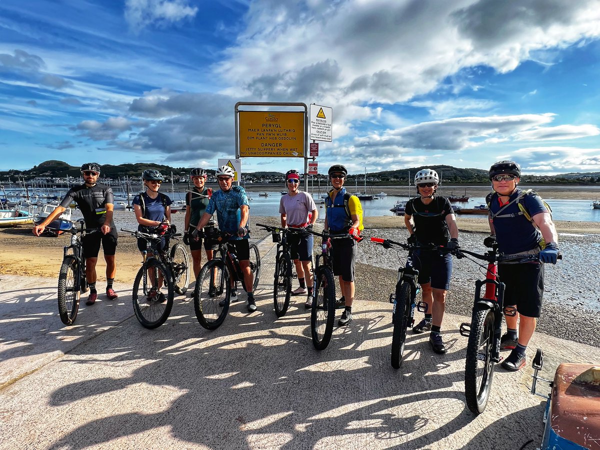 All ready for the off from Conwy, Wales C2C here we go!

mtb.wales 

MBWales - Mountain Biking Wales 

#Wales #bikelife #walesbytrails #walesc2c #sarnhelen #mtb