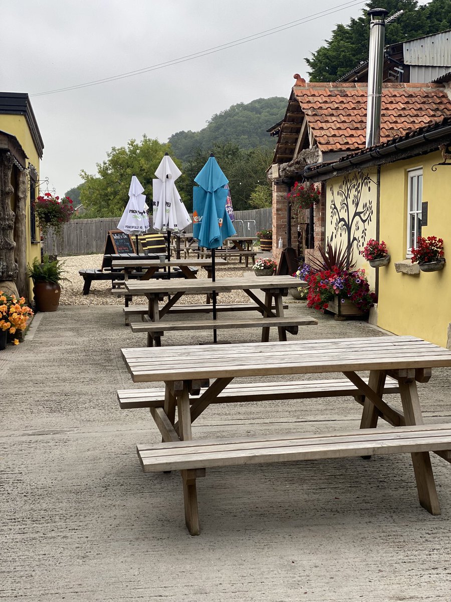 We are now open from 9am every day

#openinghours #revisedopeninghours
#summer #cider #cake #coffee