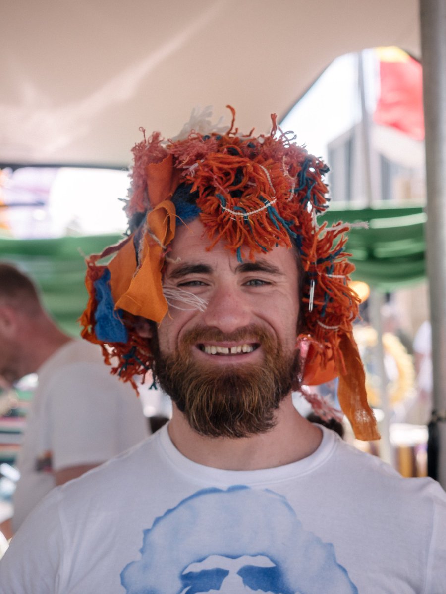 We had such a blast at the Luke Kelly Festival last weekend. The challenge: Create a giant Luke Kelly head and wigs from reuse materials. Check out the Lord Mayor of Dublin Daithí de Róiste getting in on the action. Dublin City Council Lord Mayor of Dublin irishtimes.com/ireland/dublin…