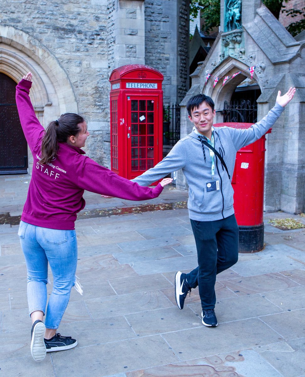 On day trips many of you felt so free, you were dancing in the streets of Oxford, Cambridge, and London 🕺 💂🏼👑🎡

#summerschool #internationalschools #internationaleducation #summercamps #internationalstudents #summerschooling #oxford #cambridge #londondaytrip